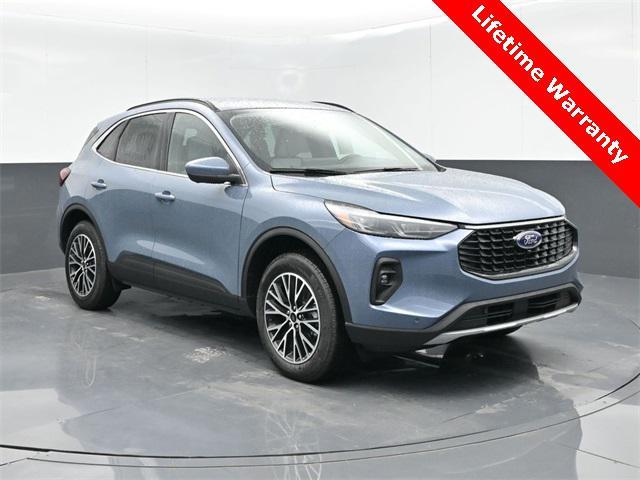 new 2025 Ford Escape PHEV car, priced at $36,141