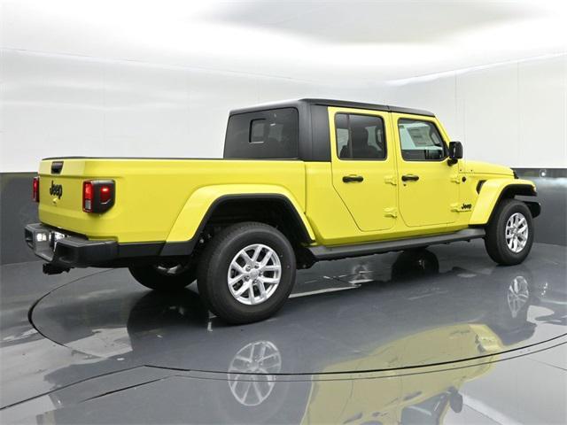 new 2023 Jeep Gladiator car, priced at $39,701