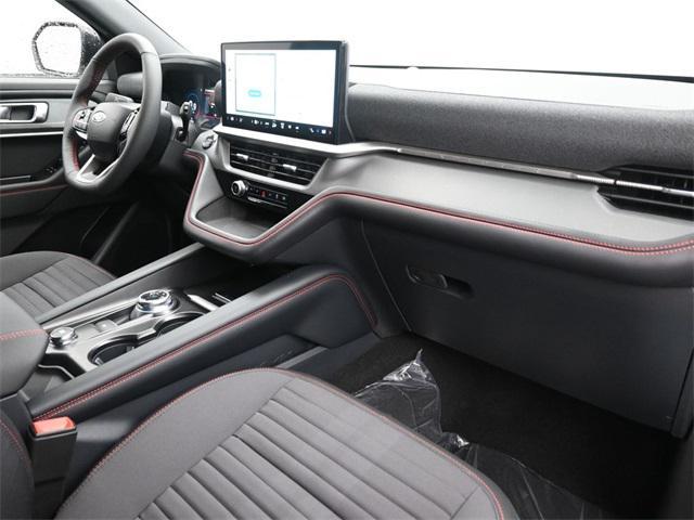 new 2025 Ford Explorer car, priced at $45,696