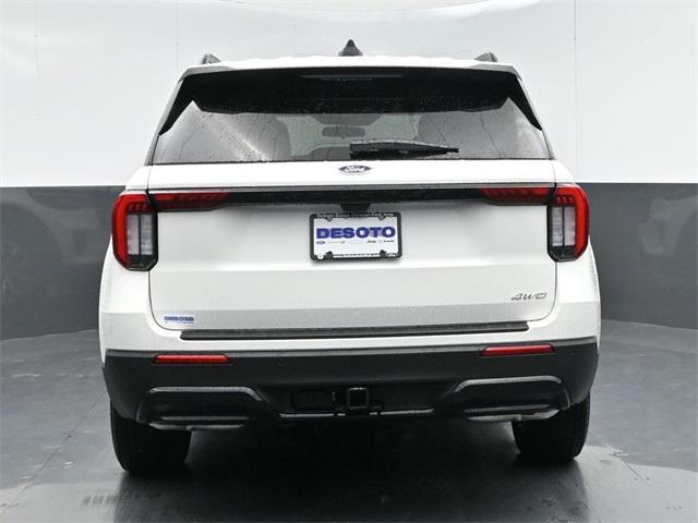new 2025 Ford Explorer car, priced at $45,696