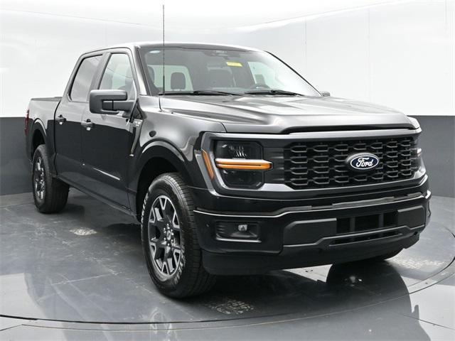 new 2024 Ford F-150 car, priced at $39,747