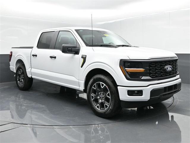 new 2024 Ford F-150 car, priced at $40,229