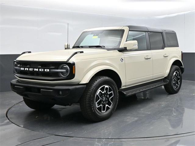 new 2025 Ford Bronco car, priced at $50,921