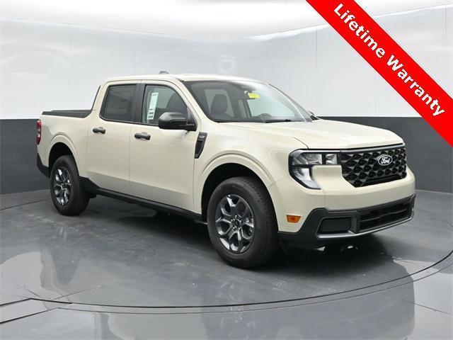 new 2025 Ford Maverick car, priced at $28,051