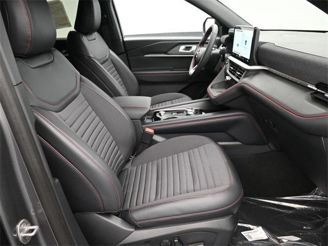 new 2025 Ford Explorer car, priced at $45,653