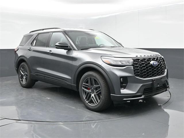 new 2025 Ford Explorer car, priced at $45,653