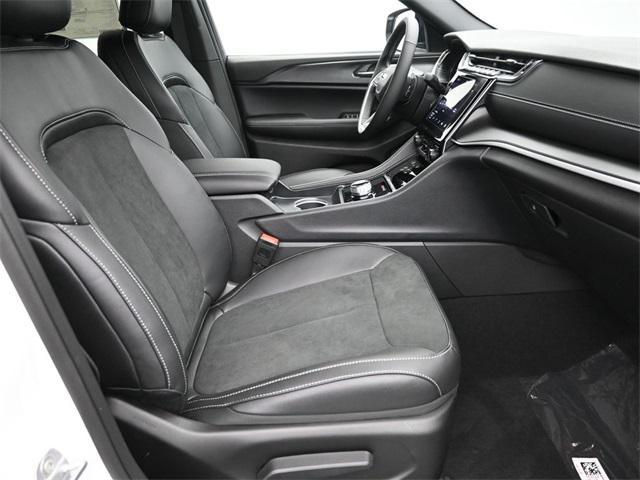 new 2025 Jeep Grand Cherokee L car, priced at $43,378