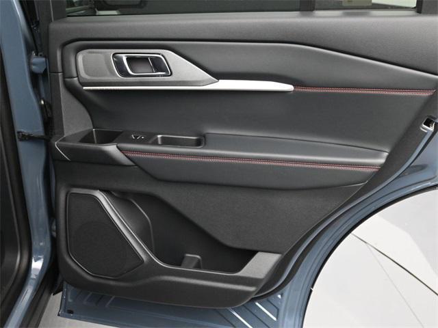new 2025 Ford Explorer car, priced at $46,572