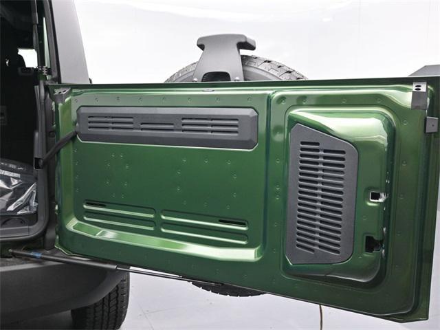 new 2025 Ford Bronco car, priced at $44,797