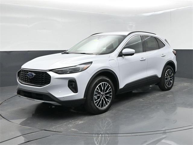 new 2025 Ford Escape PHEV car, priced at $28,174