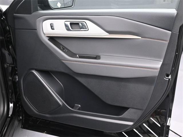 new 2025 Ford Explorer car, priced at $38,538