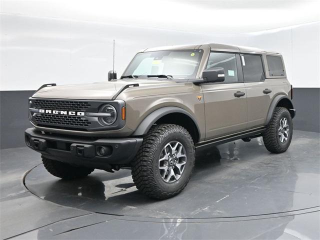 new 2025 Ford Bronco car, priced at $55,851