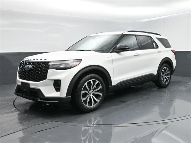 new 2025 Ford Explorer car, priced at $44,494