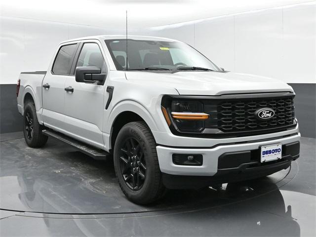 new 2024 Ford F-150 car, priced at $42,299