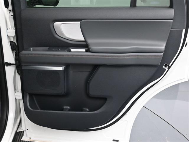 new 2025 Ford Expedition car, priced at $69,003