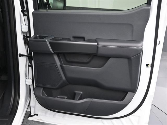 new 2025 Ford F-150 car, priced at $38,960