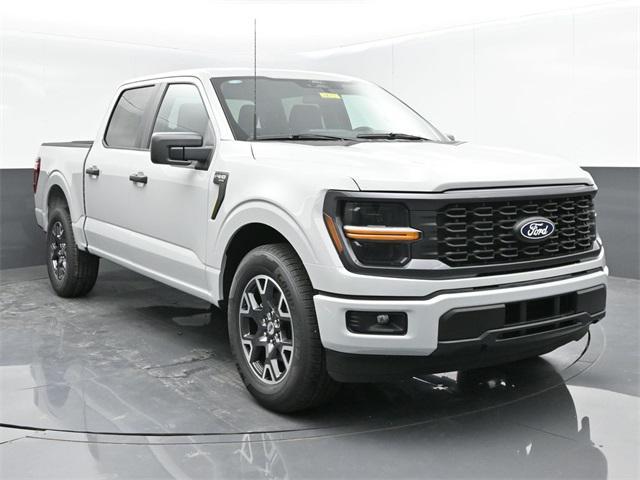 new 2024 Ford F-150 car, priced at $40,229