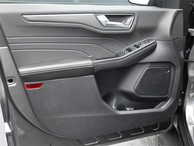 new 2025 Ford Escape PHEV car, priced at $33,252