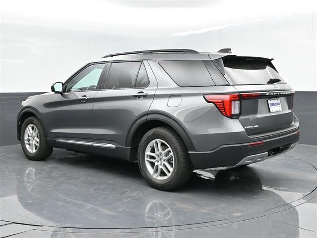 new 2025 Ford Explorer car, priced at $42,338