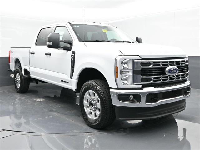 new 2024 Ford F-350 car, priced at $67,695