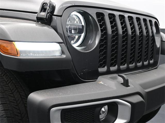 new 2023 Jeep Gladiator car, priced at $39,701