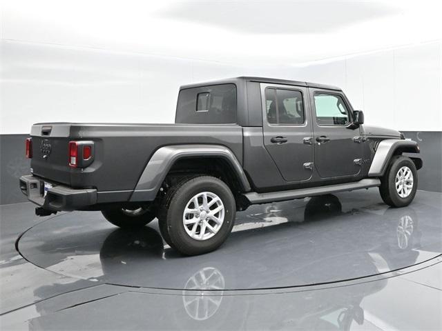 new 2023 Jeep Gladiator car, priced at $39,701