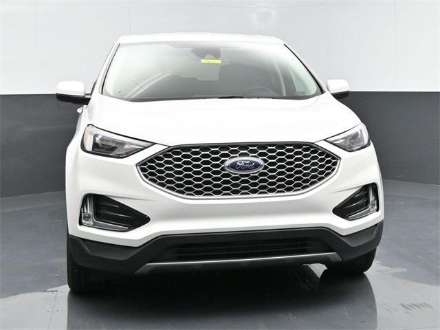 new 2024 Ford Edge car, priced at $32,894