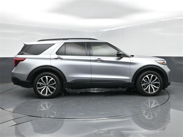 used 2023 Ford Explorer car, priced at $34,726