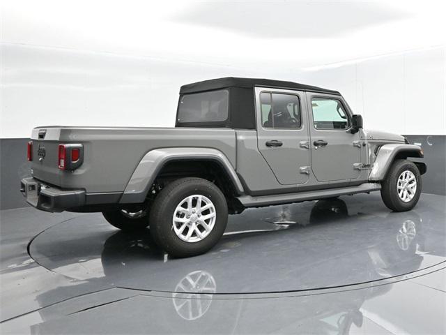 new 2023 Jeep Gladiator car, priced at $40,011