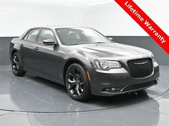 new 2023 Chrysler 300 car, priced at $43,790