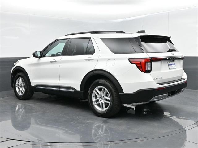 new 2025 Ford Explorer car, priced at $43,193