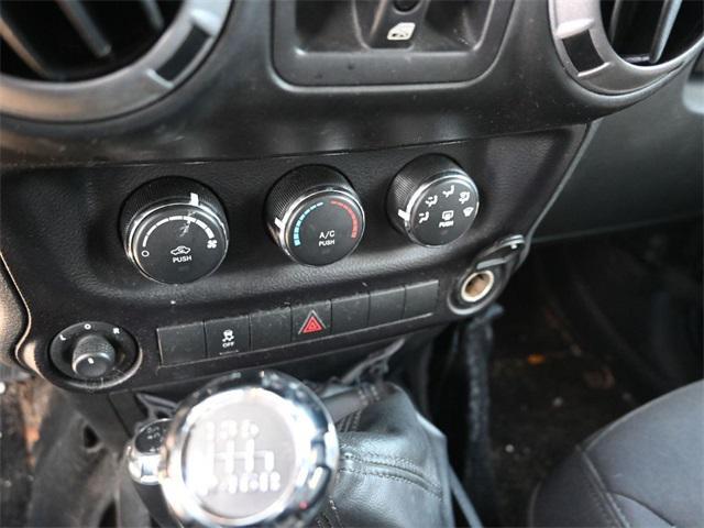 used 2015 Jeep Wrangler Unlimited car, priced at $20,805