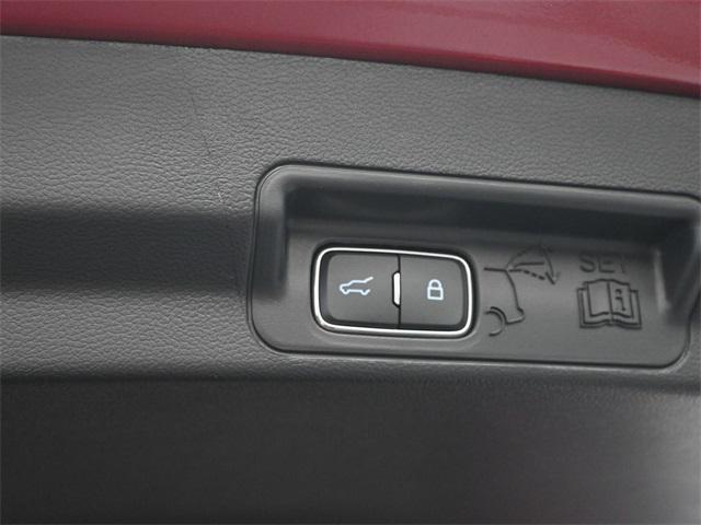 new 2025 Ford Explorer car, priced at $45,468