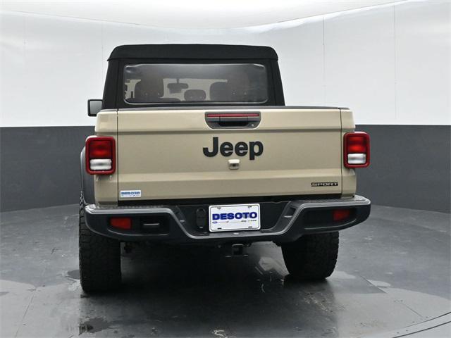 used 2020 Jeep Gladiator car, priced at $27,422