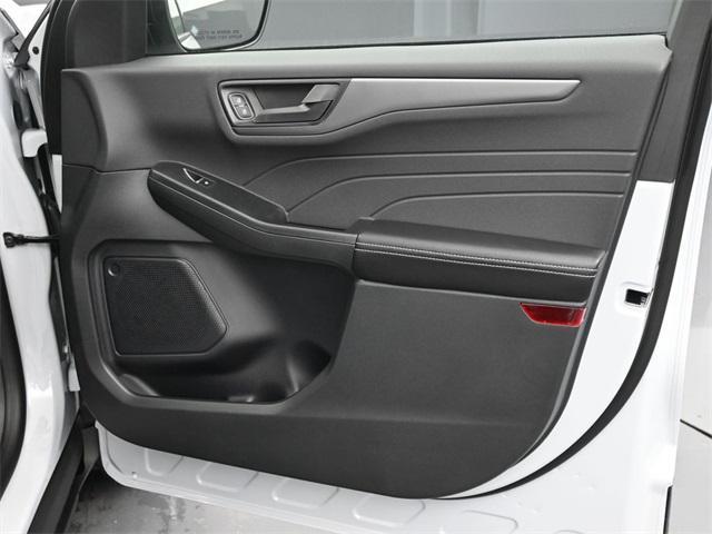 new 2025 Ford Escape car, priced at $25,621
