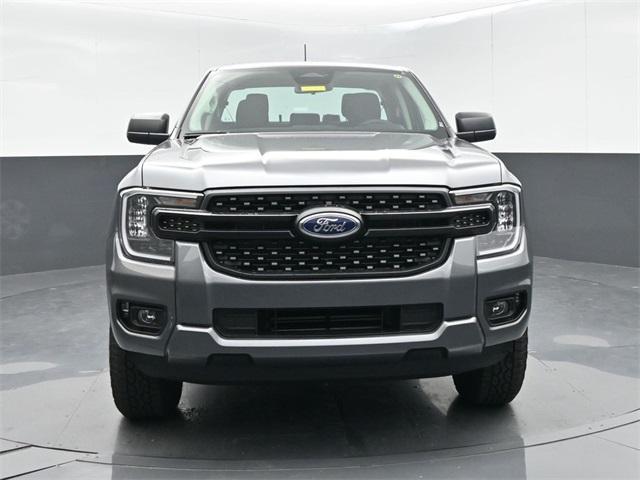 new 2025 Ford Ranger car, priced at $32,100