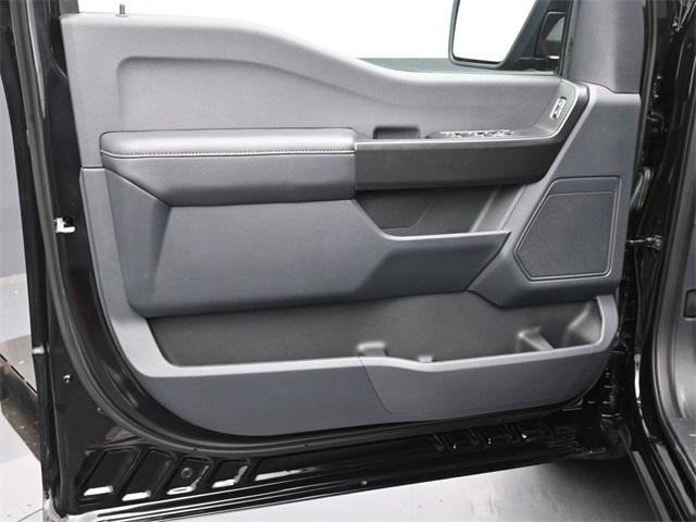 new 2025 Ford F-150 car, priced at $39,657