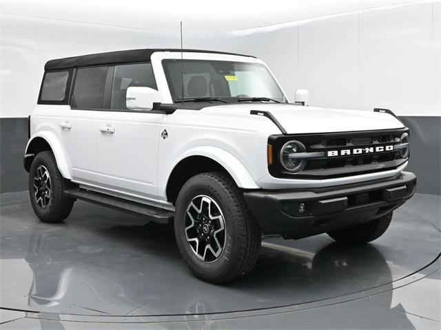 new 2024 Ford Bronco car, priced at $48,518