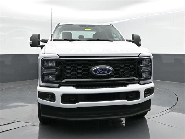 new 2025 Ford F-350 car, priced at $58,435