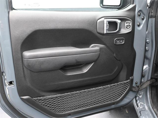 new 2025 Jeep Wrangler car, priced at $36,281