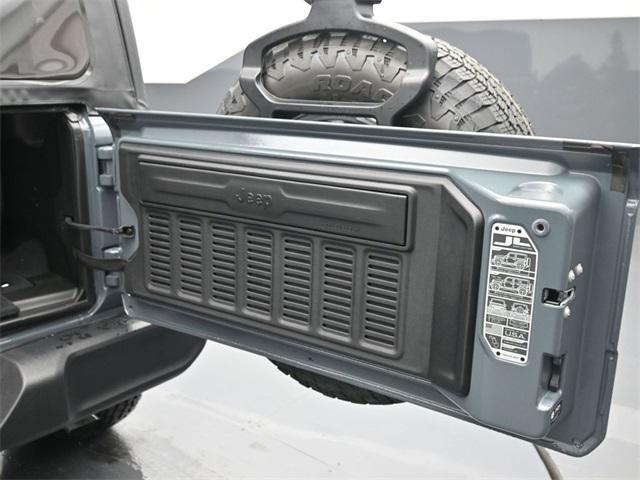new 2025 Jeep Wrangler car, priced at $36,281
