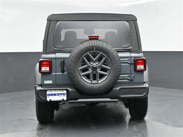new 2025 Jeep Wrangler car, priced at $36,281
