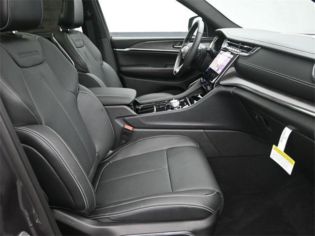 new 2025 Jeep Grand Cherokee car, priced at $55,193