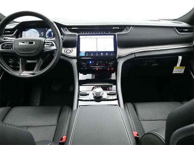 new 2025 Jeep Grand Cherokee car, priced at $55,193