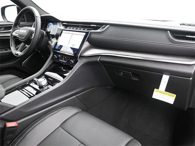 new 2025 Jeep Grand Cherokee car, priced at $55,193