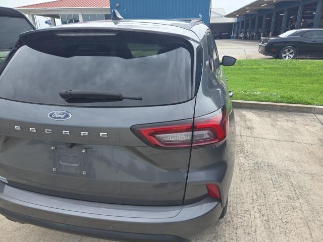 used 2023 Ford Escape car, priced at $21,264