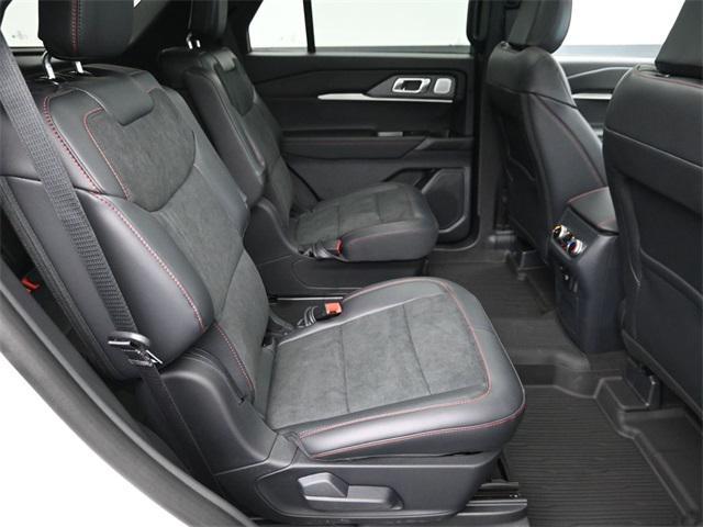 new 2025 Ford Explorer car, priced at $55,393