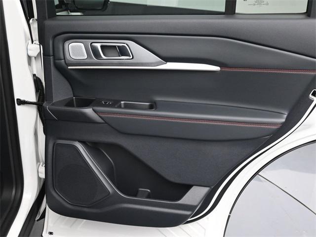 new 2025 Ford Explorer car, priced at $55,393