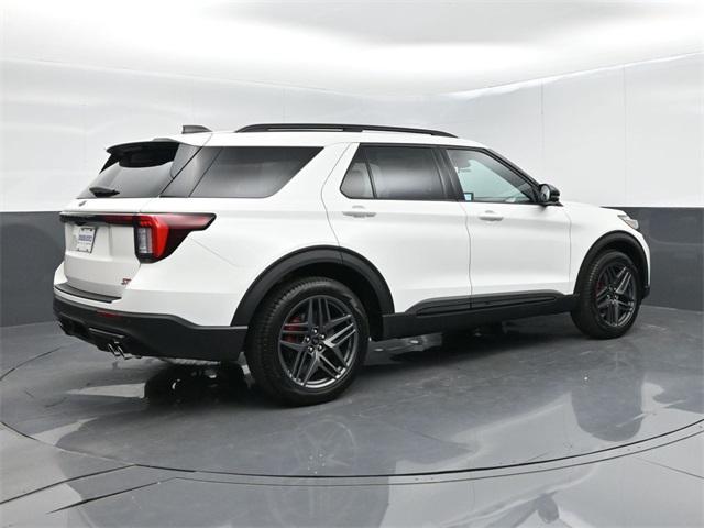 new 2025 Ford Explorer car, priced at $55,393