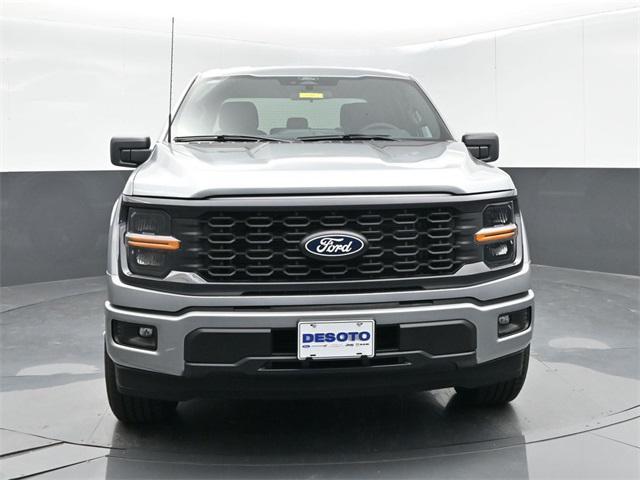 new 2025 Ford F-150 car, priced at $43,092